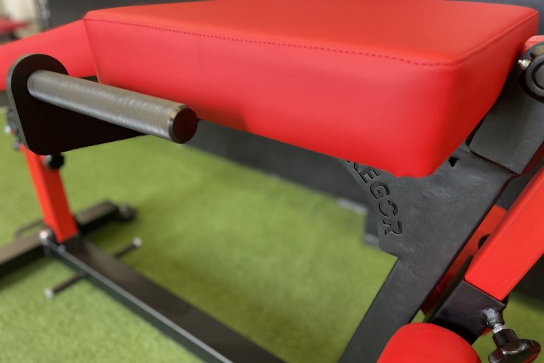 Stroj na kotouče Leg Curl STC-1L