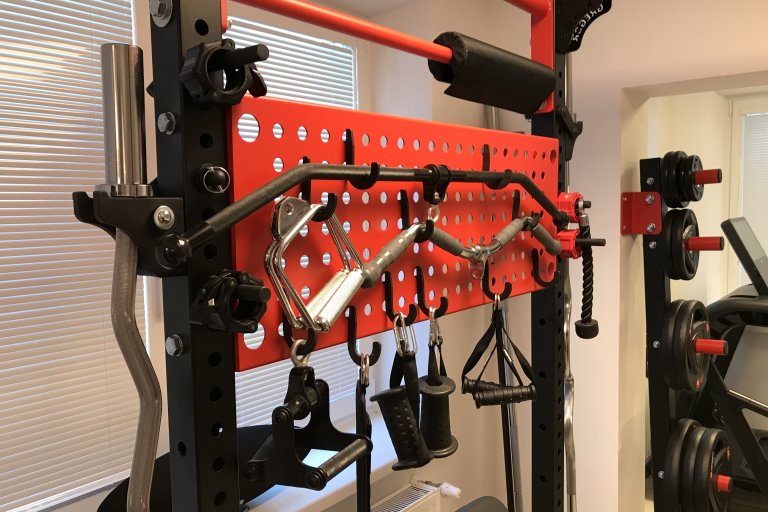 Garage Gym 011